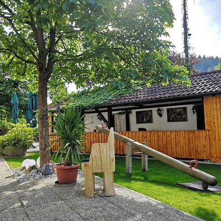 Gasthof Weingrill Фризах Экстерьер фото